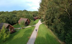 Eastcott Lodges